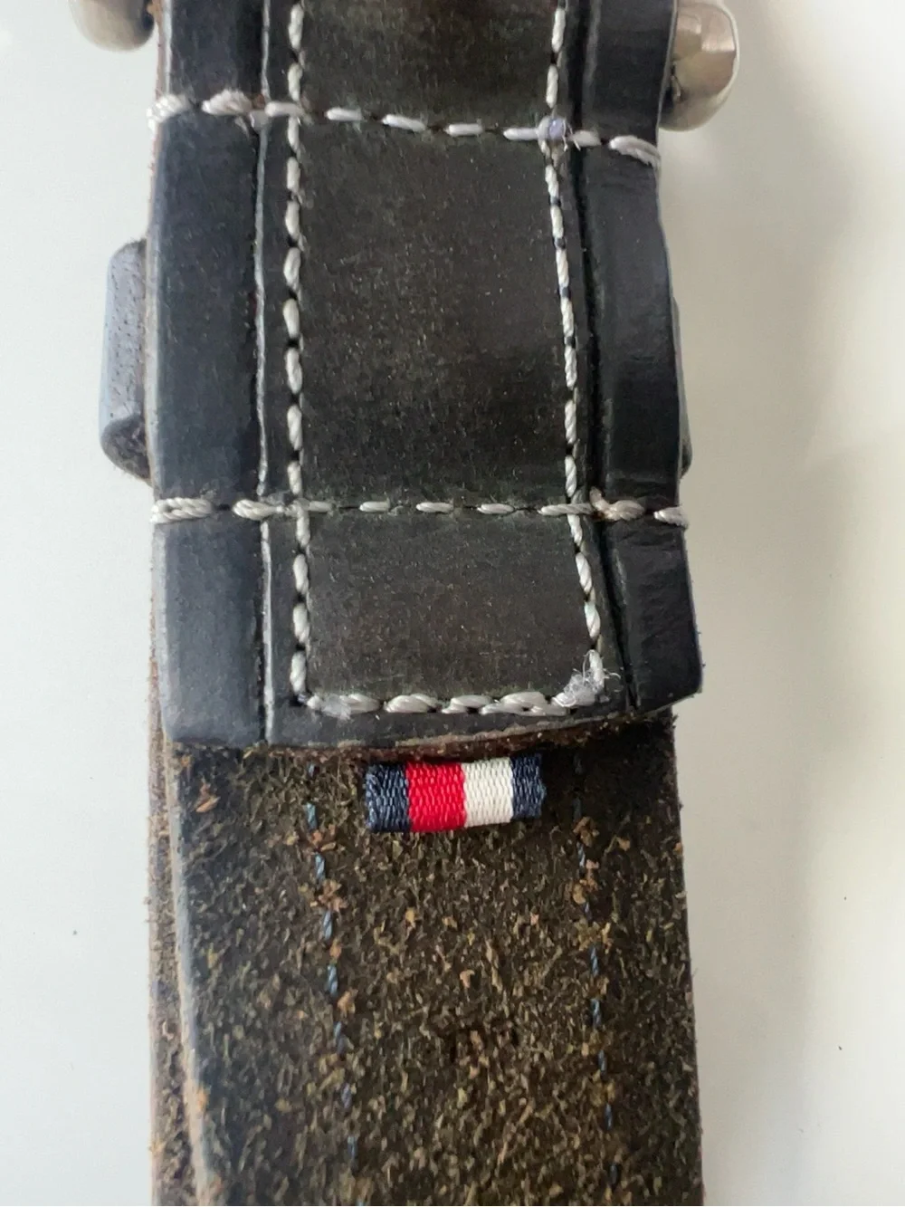 Tommy Hilfiger XL Genuine Leather Black Belt White Stitch Silver Buckle Mens XL